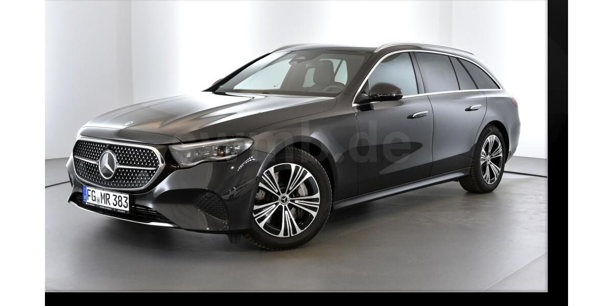 Mercedes-Benz E 450 19.900 km 62.830 € Chemnitz 09120