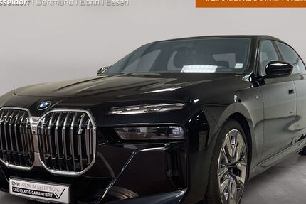 BMW i7 39.776 km 87.999 &euro; Düsseldorf 40237
