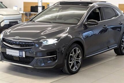 Kia XCeed 53.350 km 20.990 &euro; Landau 76829