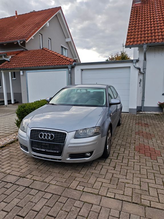Audi A3 260.000 km 2.650 € Drei Gleichen 99869