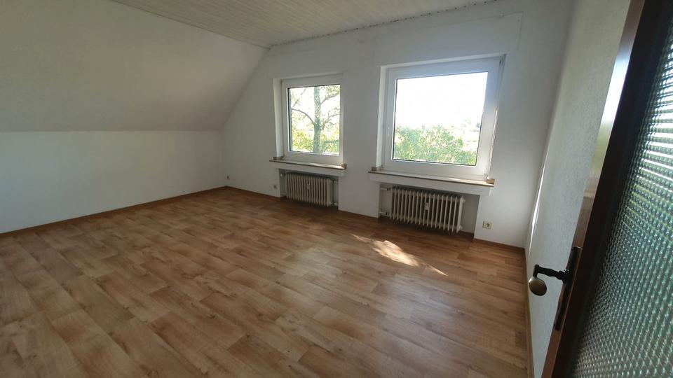 Doppelhaushälfte Eschweiler - 4 Zimmer, 104 m&sup2;, 875&euro; | Angebot:26340229
