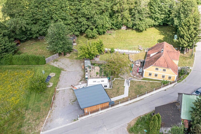 Historische Hofer Mühle: Denkmalgeschütztes Wohnerlebnis mit einzigartiger Atmosphäre 4 zimmer