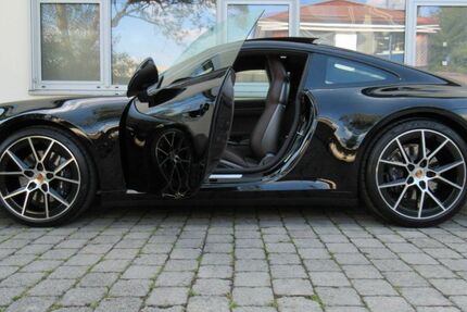 Porsche 992 4.800 km 143.950 &euro; Gauting bei Starnberg 82131