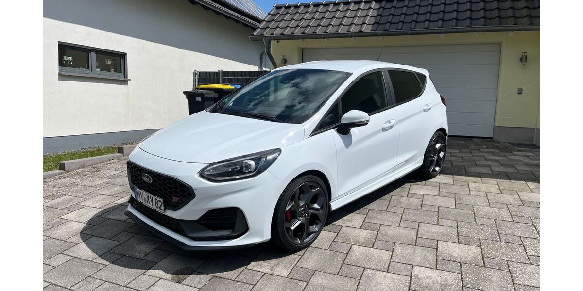 Ford Fiesta 29.000 km 22.999 &euro; Münstermaifeld 56294