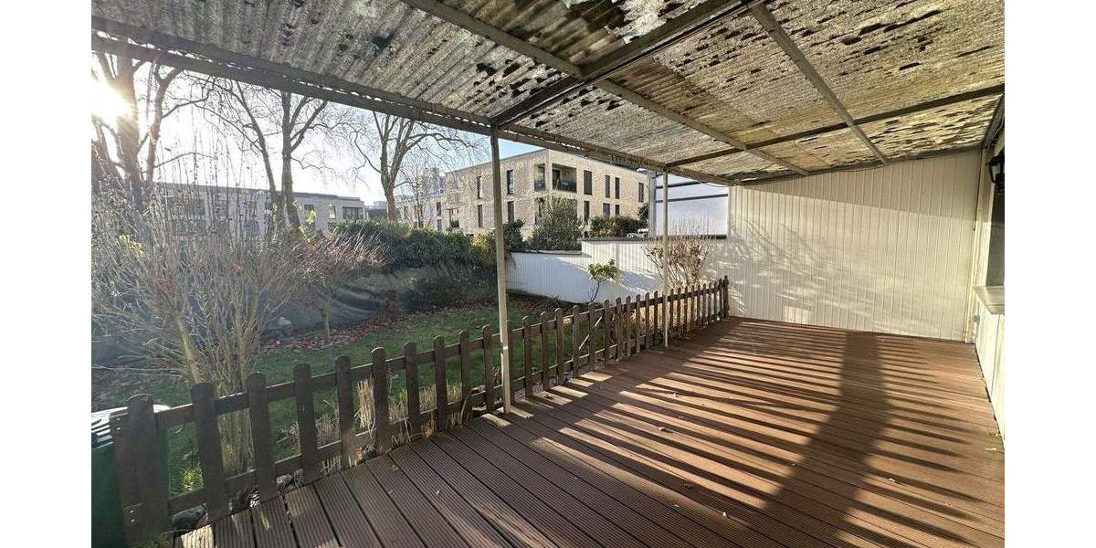 Etagenwohnung Mönchengladbach Stadtmitte - 4 Zimmer, 85 m&sup2;, 950&euro; | Angebot:24823597