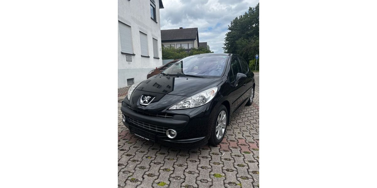Peugeot 207 117.000 km 2.800 &euro; Wörth am Rhein 76744