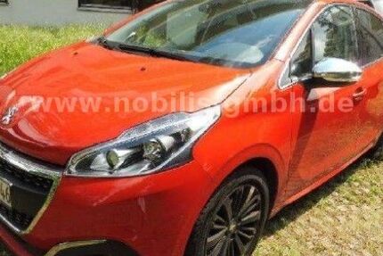 Peugeot 208 11.700 km 11.900 &euro; Karlsbad-Ittersbach, bei Karlsruhe 76307