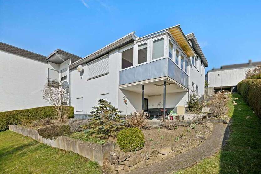 Haus zum Kaufen in Hachenburg 270.000 € 110 m²