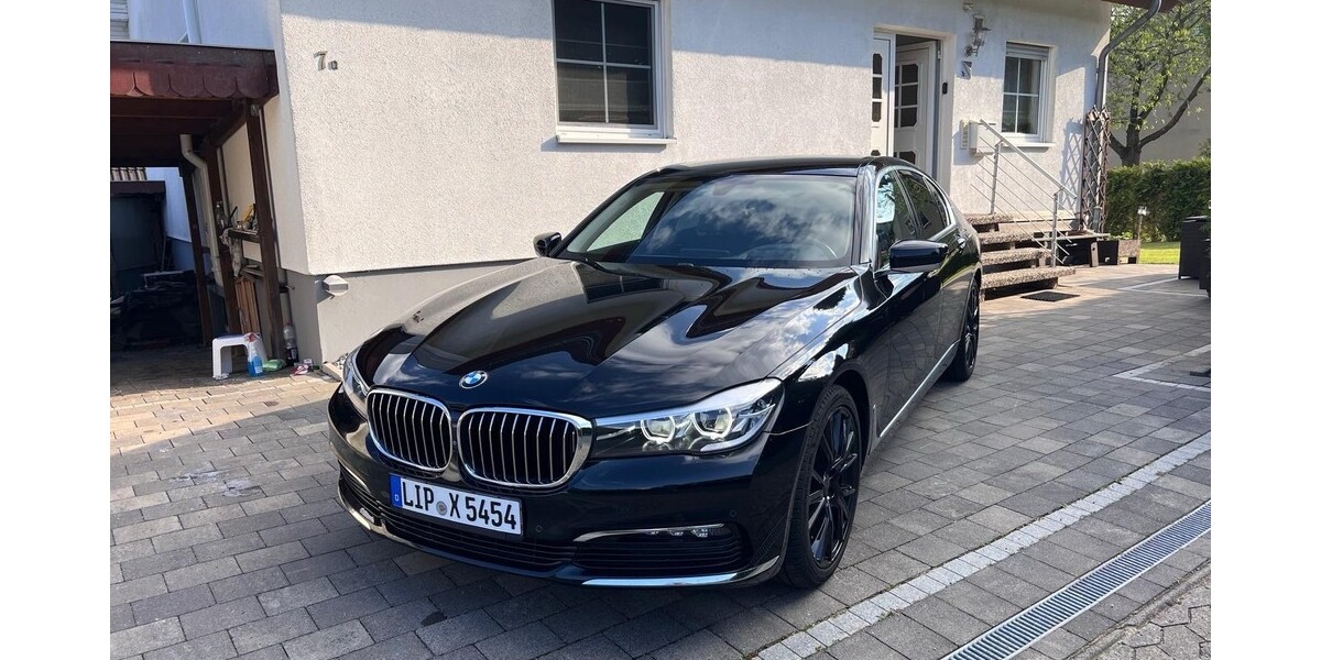 BMW 730 128.000 km 34.800 &euro; Lemgo 32657