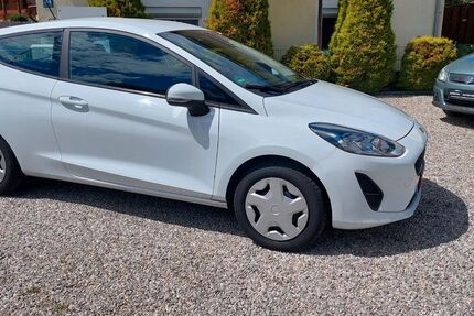 Ford Fiesta 208.000 km 4.490 &euro; Pocking 94060