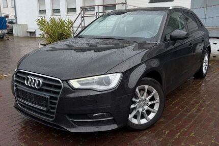 Audi A3 136.000 km 9.999 &euro; Mönchengladbach 41238