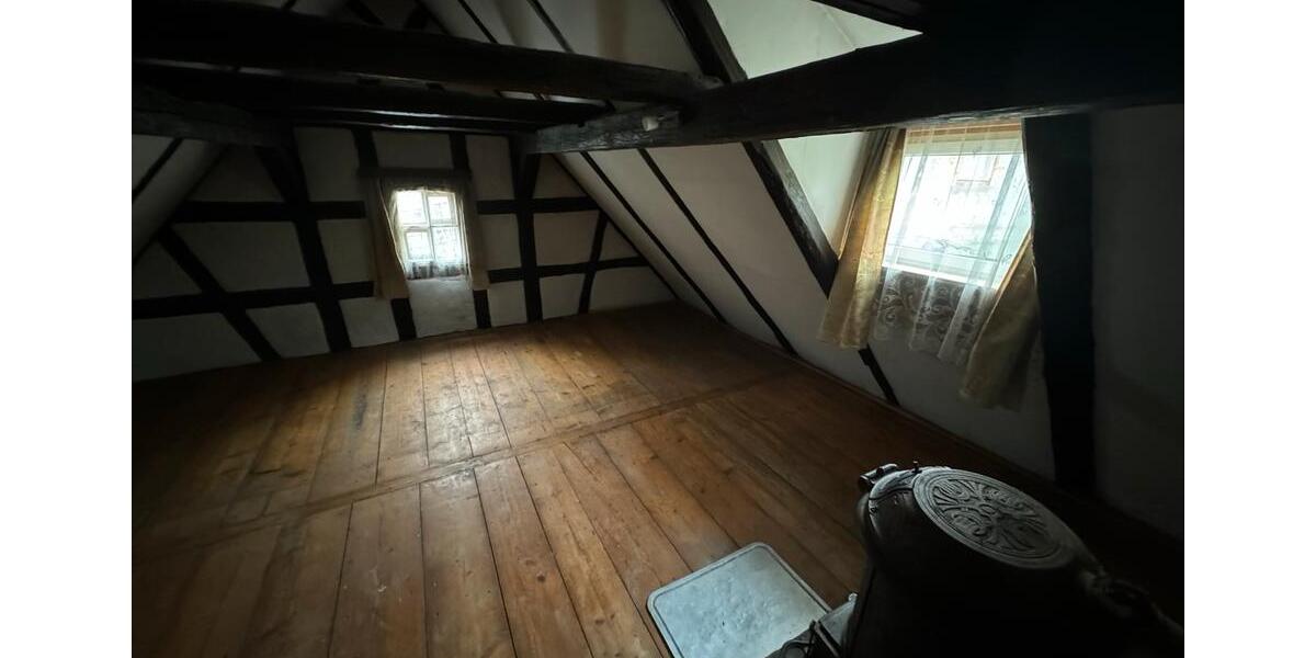 Einfamilienhaus Pößneck - 4 Zimmer, 90 m&sup2;, 57.000&euro; | Angebot:27097695