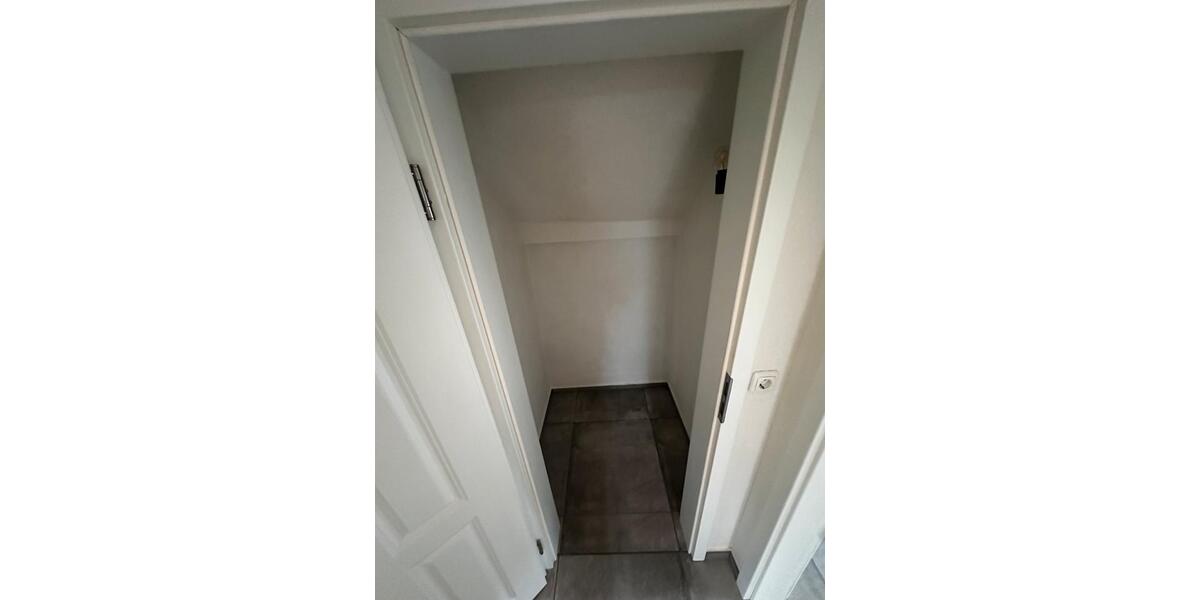 Einfamilienhaus Jever - 2 Zimmer, 65 m&sup2;, 800&euro; | Angebot:26340856