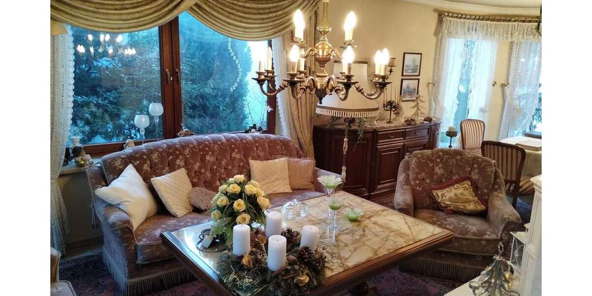 Einfamilienhaus Cadolzburg - 7 Zimmer, 163 m&sup2;, 599.000&euro; | Angebot:25316181