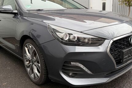 Hyundai i30 109.150 km 13.990 &euro; Iserlohn 58636