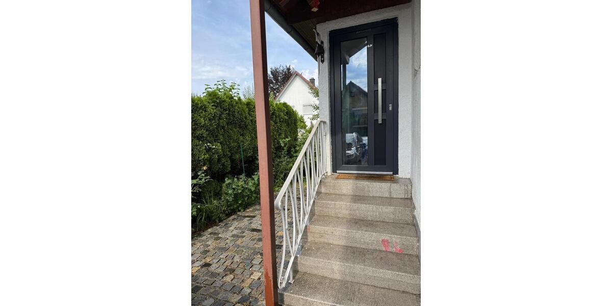 Einfamilienhaus Buchloe - 5 Zimmer, 110 m&sup2;, 1.500&euro; | Angebot:24698228