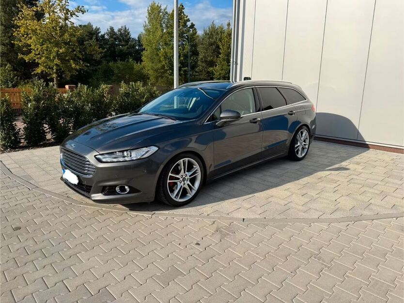 Ford Mondeo 133.000 km 13.800 € Chemnitz 09113