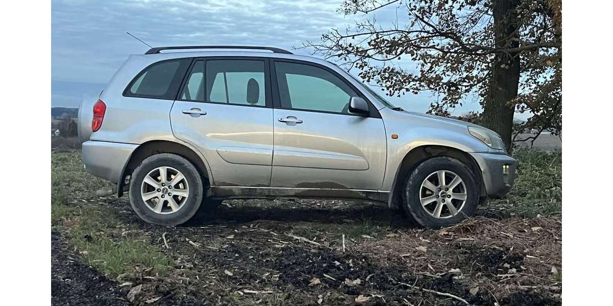 Toyota RAV 4 168.000 km 4.699 € Pfaffenhofen an der Glonn 85235