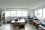 Gewerbehalle mit Büro ideal als Werkstatt- oder Lagerfläche im Nord-Osten von Herzogenaurach zimmer