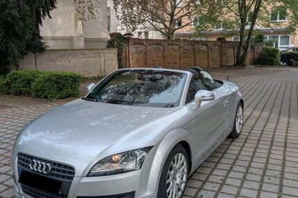 Audi TT 141.000 km 9.000 &euro; Bünde 32257