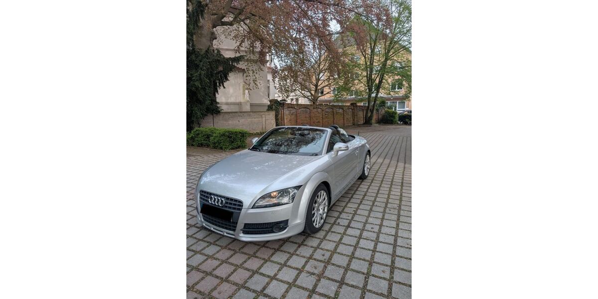Audi TT 141.000 km 9.490 &euro; Bünde 32257