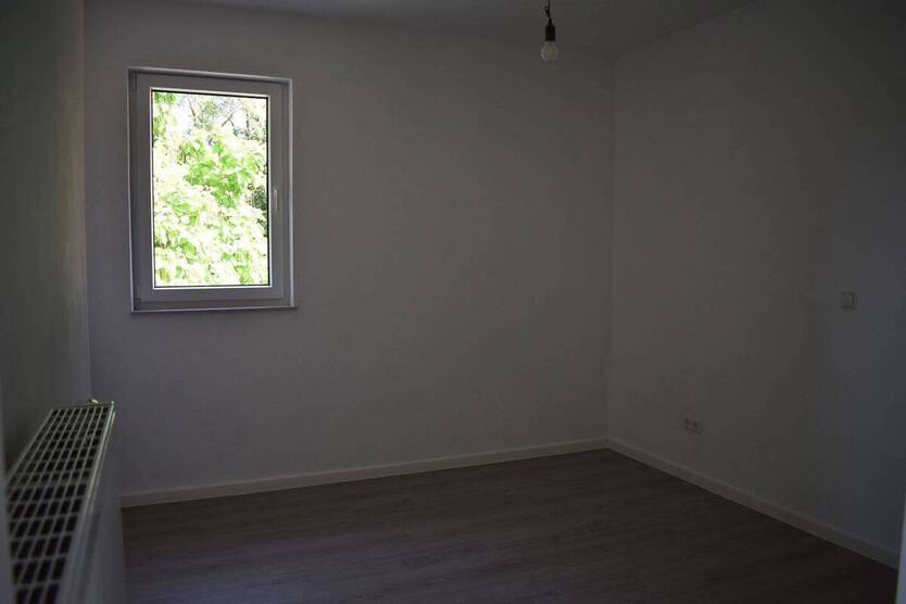 Gemütliches Haus mit großzügigem Gartenbereich in Leiningen 3 zimmer