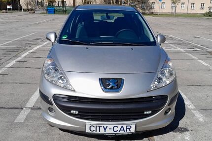 Peugeot 207 103.867 km 3.399 &euro; Dresden OT Weixdorf 01108