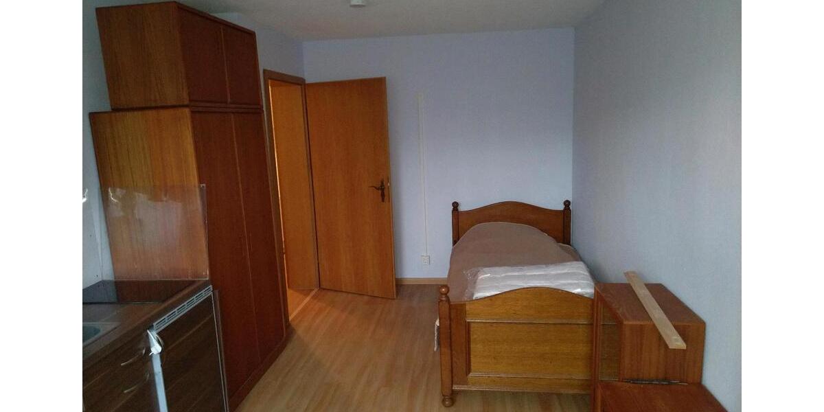 Einfamilienhaus Oberursel (Taunus) - 7 Zimmer, 220 m&sup2;, 2.750&euro; | Angebot:23213902