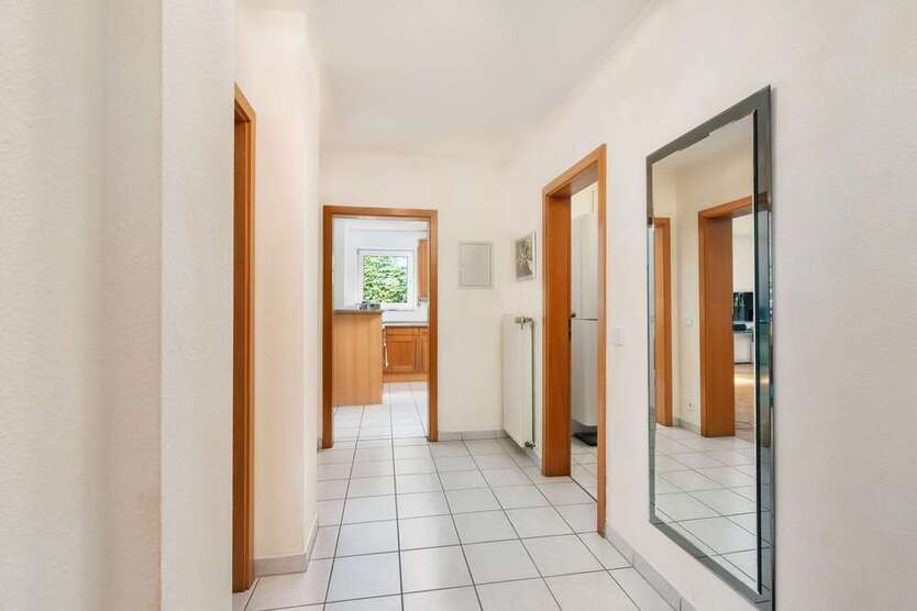 Wohnung zum Kaufen in Bonn 250.000 € 69 m²