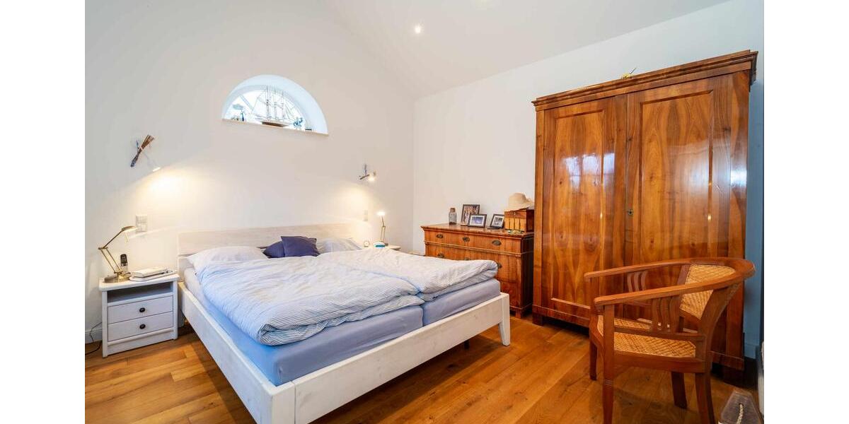 Einfamilienhaus Timmendorfer Strand - 6 Zimmer, 220 m&sup2;, 3.600&euro; | Angebot:25417417