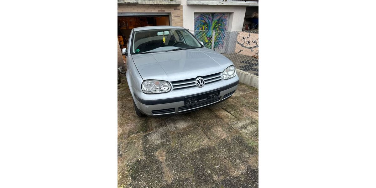 VW Golf 235.000 km 600 &euro; schwandorf 92421