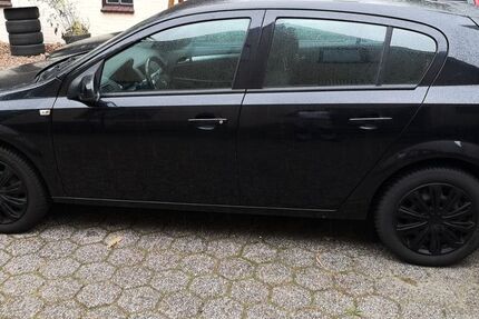 Opel Astra 259.000 km 1.650 &euro; Hatten 26209