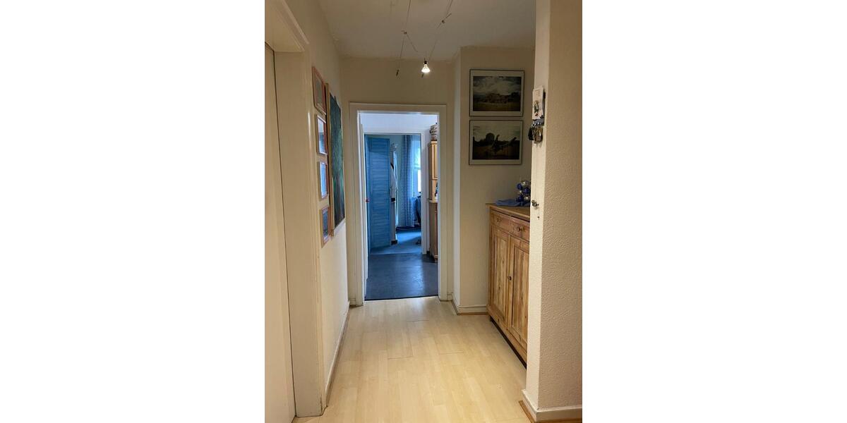 Dachgeschoßwohnung Meinerzhagen - 3 Zimmer, 63 m&sup2;, 390&euro; | Angebot:25443959