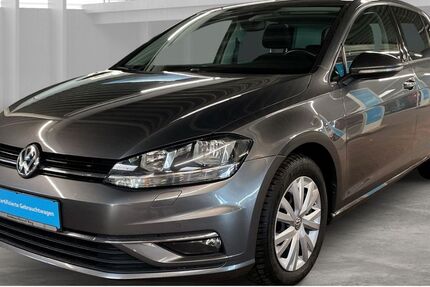 VW Golf 88.992 km 16.950 € Oldenburg / Holst. 23758