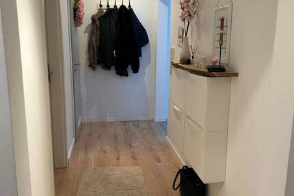 Schöne 2-Zimmer Wohnung mit Einbauküche mitten in Lage!