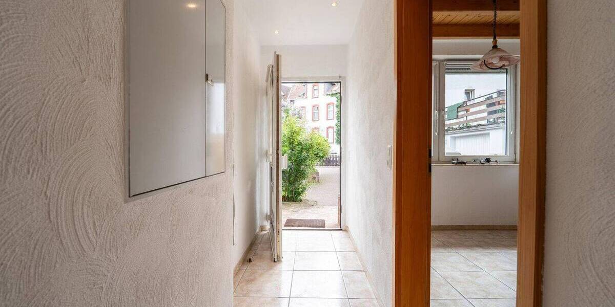 Einfamilienhaus Kirchhain - 5 Zimmer, 146 m&sup2;, 249.500&euro; | Angebot:26569290