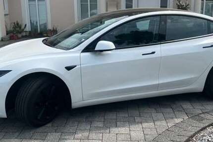 Tesla Model 3 19.950 km 36.499 € Bitburg 54634