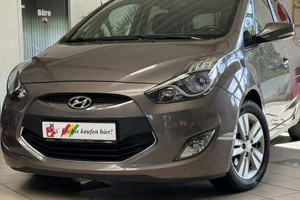 Hyundai ix20 FIFA world Cup Edition Automatik/LEDER/AHK/ 59.985 km 11.490 € Leipzig 04347