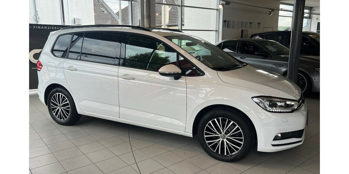VW Touran Comfortline BMT Start-Stopp 7 Sitzer *Pano* 75.850 km 27.499 € Mainz-Kostheim 55246