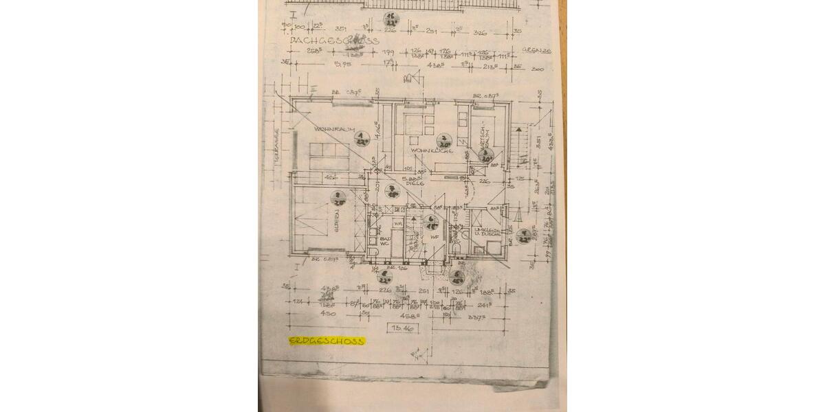 Einfamilienhaus mit 180 m2 Wohnfläche, voll unterkellert 7.5 zimmer