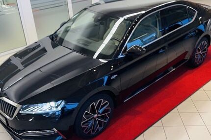 Skoda Superb 125.800 km 26.600 &euro; Stadland 26936