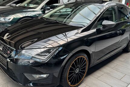Seat Leon 185.000 km 8.950 &euro; Detmold 32758