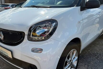 Smart ForFour 54.725 km 10.590 &euro; Hamburg 22179