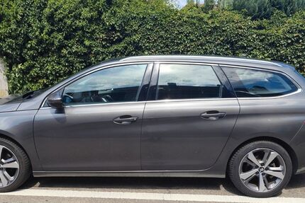Peugeot 308 125.900 km 8.500 &euro; Rastatt 76436
