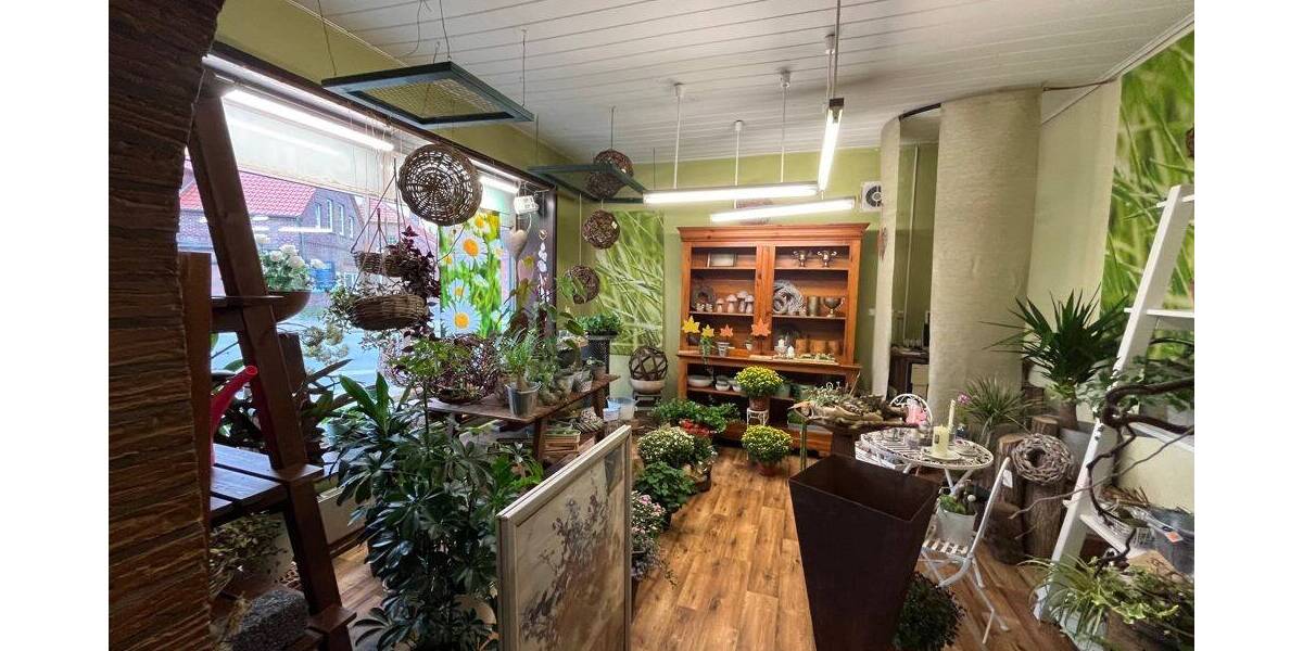 Gewerbeobjekt Zetel-Neuenburg Neuenburg - 5 Zimmer, 990&euro; | Angebot:26796357