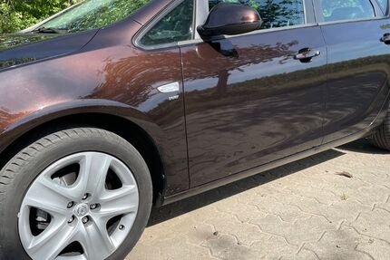 Opel Astra 72.000 km 9.000 &euro; Nauen 14641