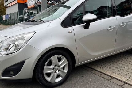 Opel Meriva 167.559 km 5.200 € Gelsenkirchen 45899