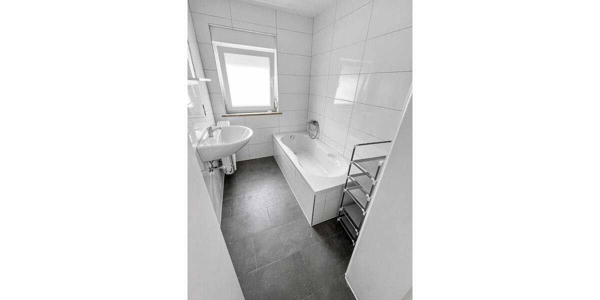 Wohnen auf Zeit Achim - 3.5 Zimmer, 100 m&sup2;, 20&euro; | Angebot:12133773