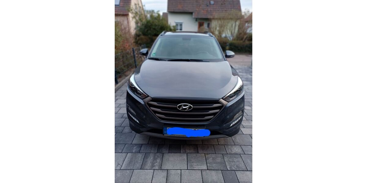 Hyundai TUCSON 78.000 km 18.500 &euro; Schwäbisch Gmünd 73529
