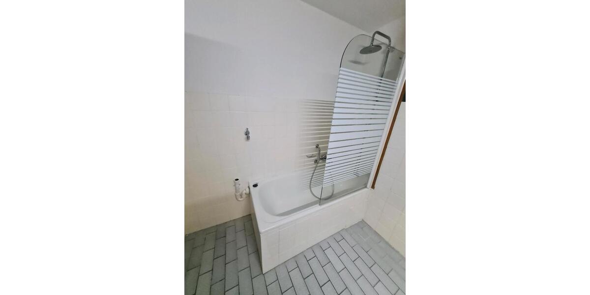 Dachgeschoßwohnung Pfullingen - 3 Zimmer, 80 m&sup2;, 320.000&euro; | Angebot:27261702